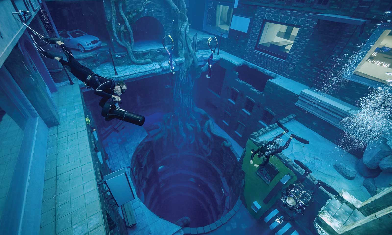 Deep-Dive-Dubai