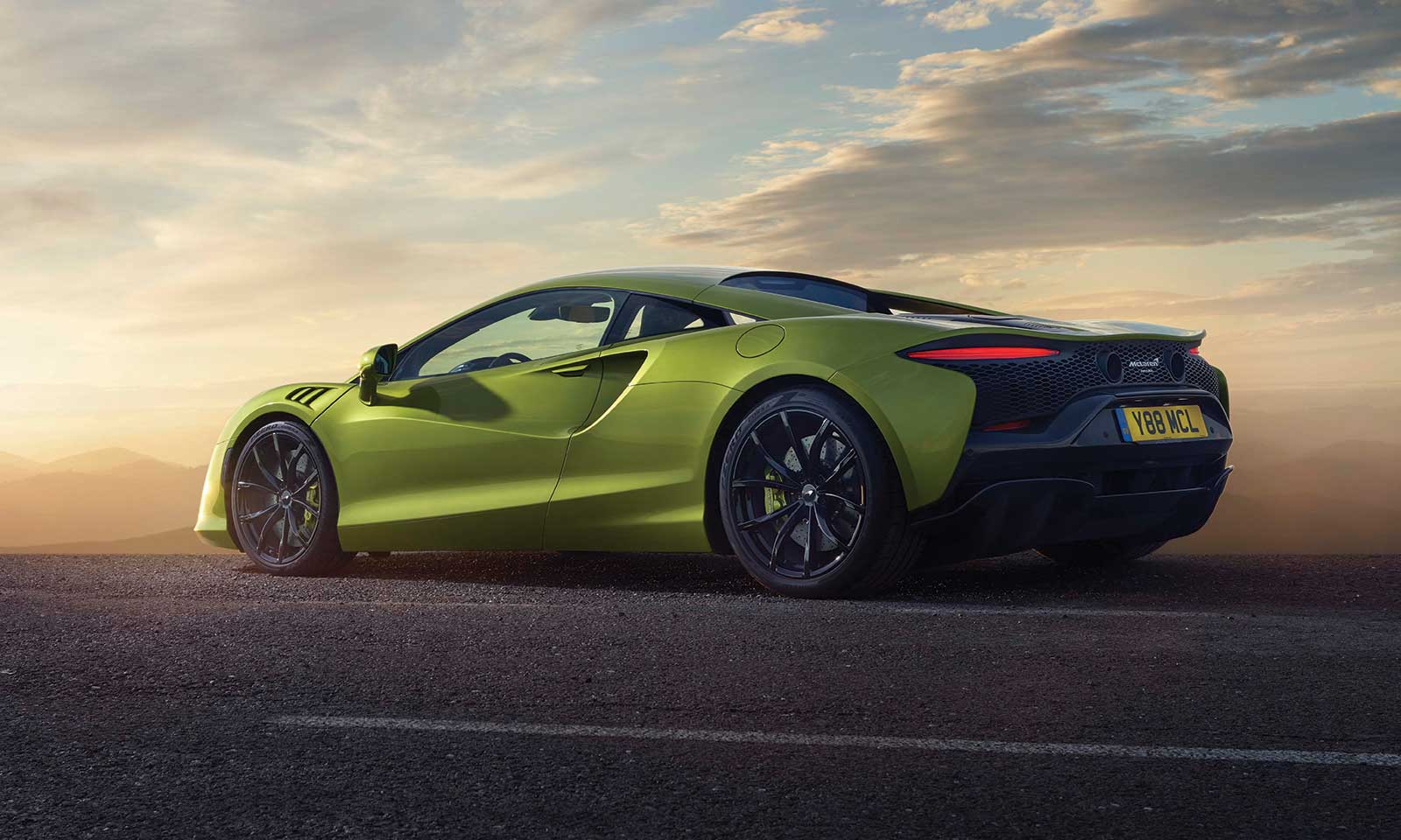 McLarenArtura