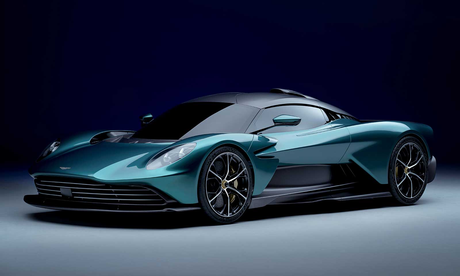 Aston-Martin-Valhalla
